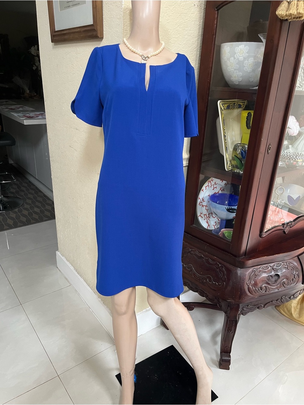 Adrianna Papell Cobalt Blue Shift Dress with Keyhole